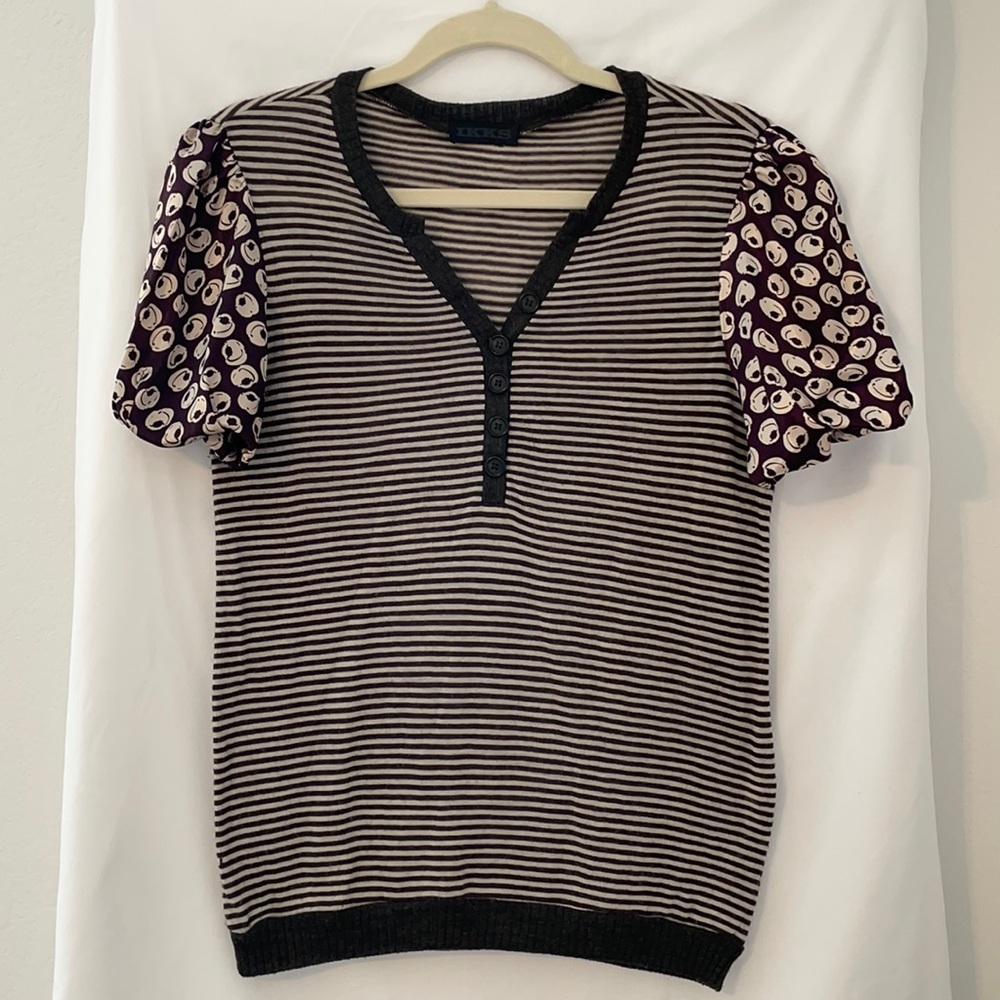Unique IKKS Short Sleeve Top